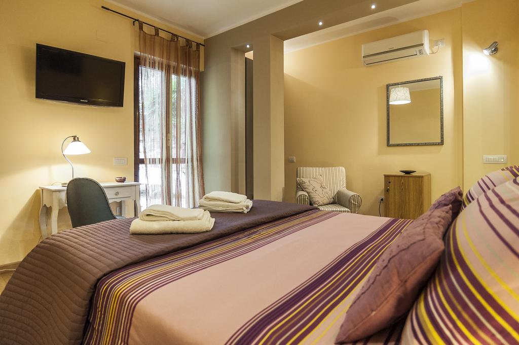 Villa Olga B&B Формия Экстерьер фото